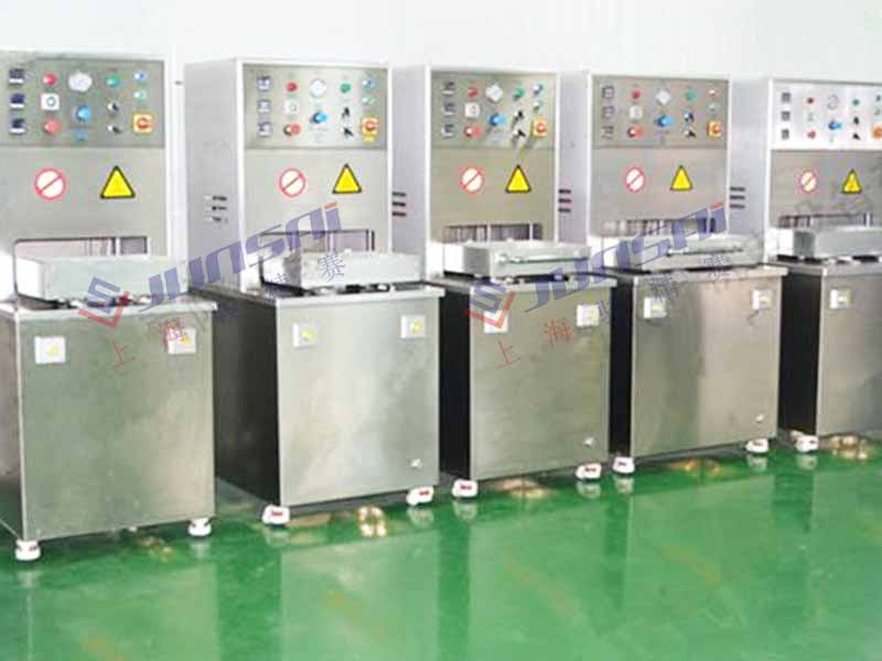 透析紙?zhí)匦l(wèi)強熱合機