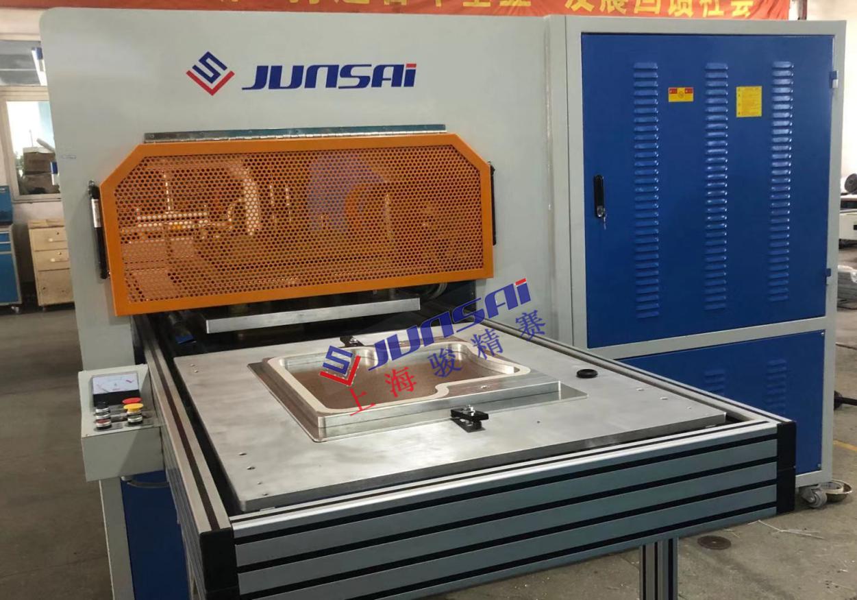 防彈衣熱合機(jī)5
